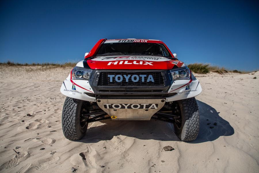  Toyota Hilux Rally Dakar 2019 года  (фото 7 из 11)